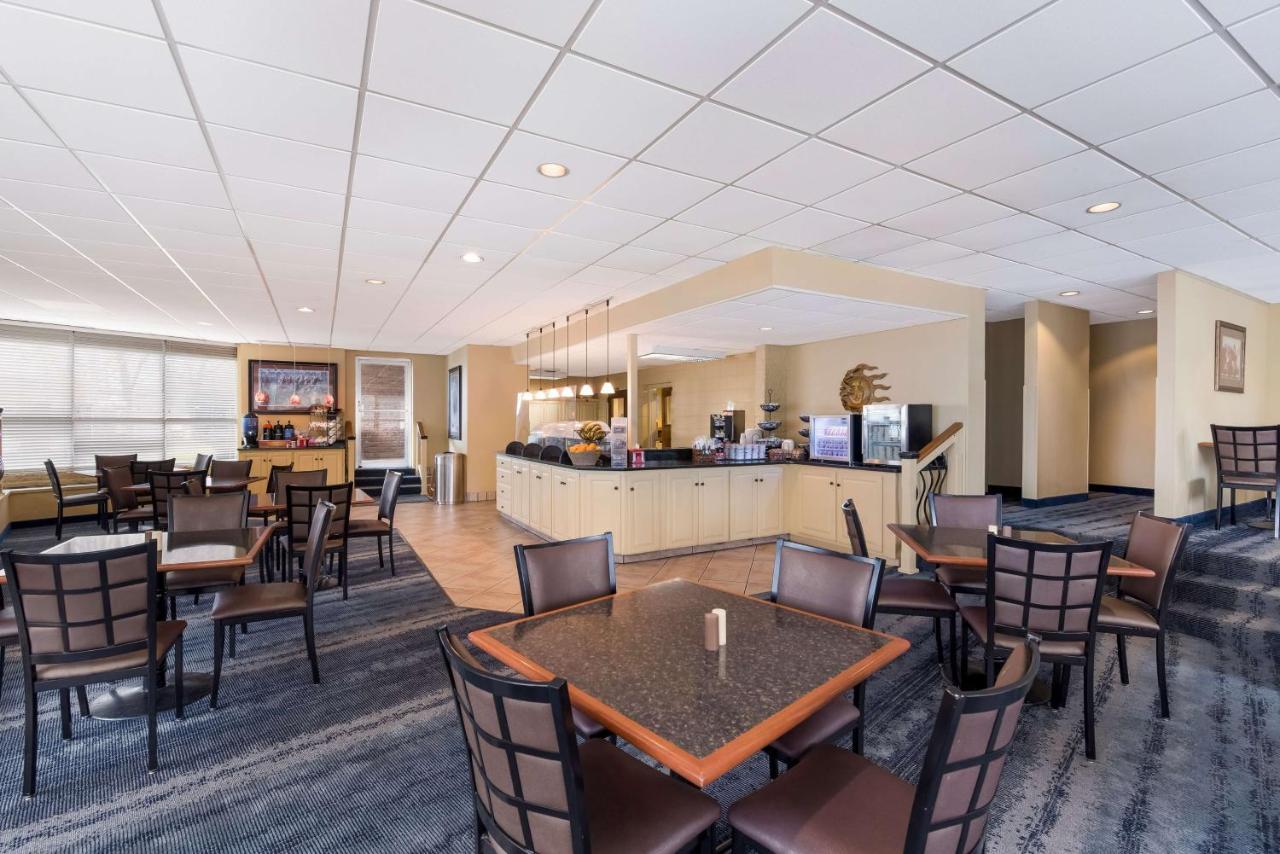 Best Western Winners Circle Hot Springs Eksteriør bilde