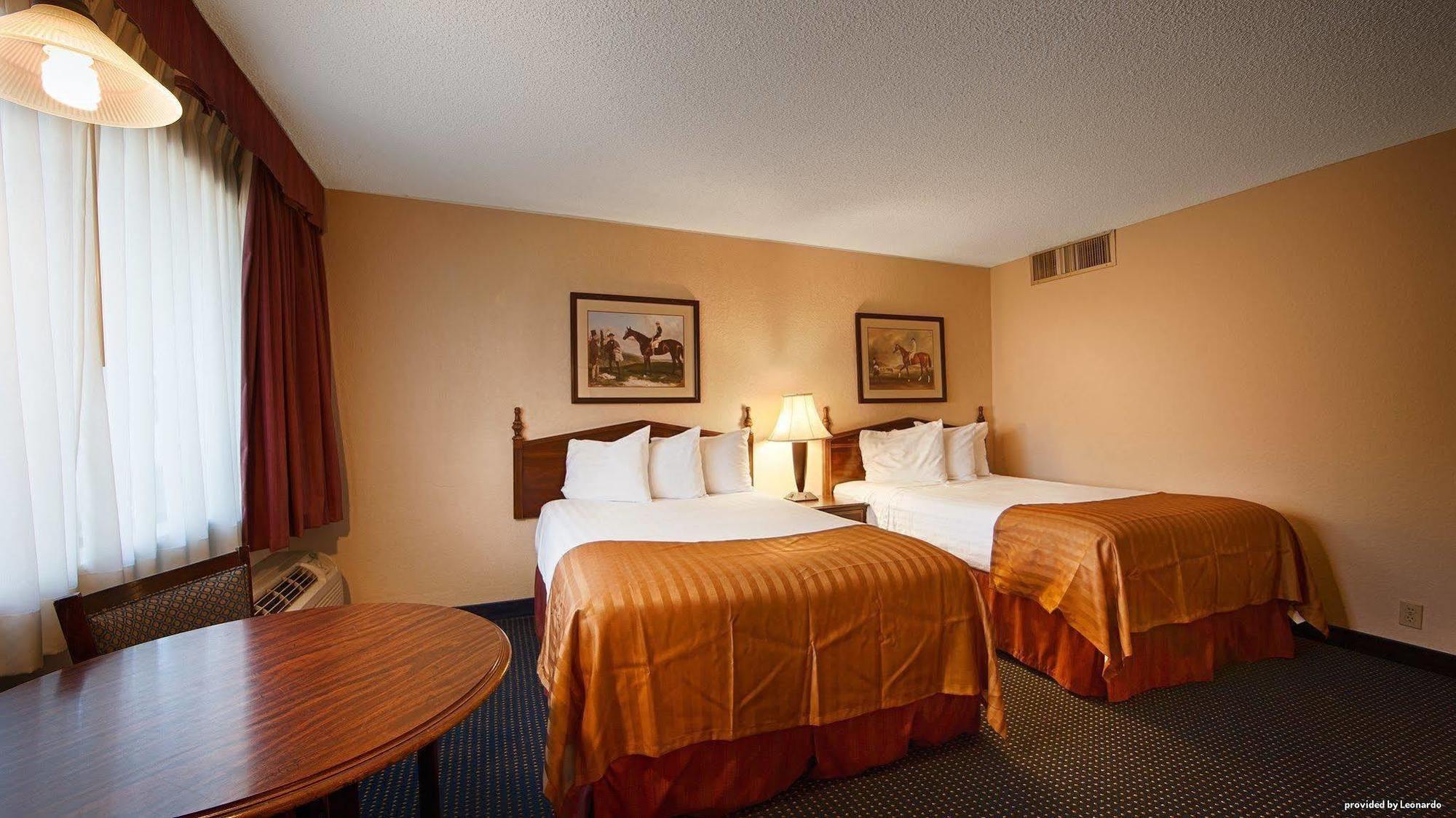Best Western Winners Circle Hot Springs Eksteriør bilde